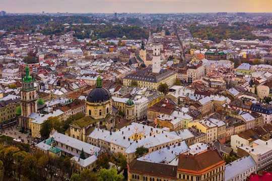 Первинний ринок житла Львова перегнав вторинний Варшави