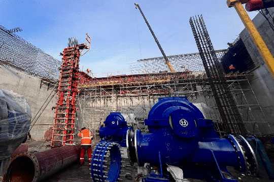 На березi Iнгульця будують одну з найпотужнiших насосних станцiй у Європi