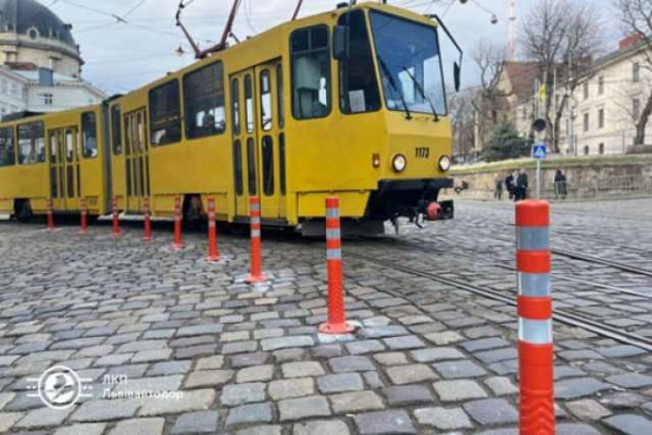 У Львовi запобiгли блокуванню руху трамваїв