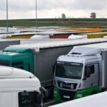 На двох пунктах пропуску з Польщею відновили рух вантажівок