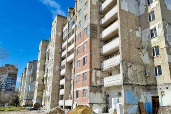 У Сергiївцi просувається вiдбудова житлового будинку