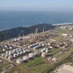 Shell Plc та BP Plc продали найбільший нафтопереробний завод у ПАР за 5 центів
