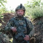 «Тут дійсно мужики з залізними яйцями», — головний сержант 118-ї окремої механізованої бригади, яка стоїть в Роботиному