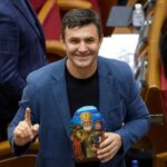 Скандал із Тищенком: нардеп назвав нездійсненні умови для складання ним повноважень (фото)