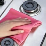Чищення посуду та кухонного приладдя з нержавіючої сталі підручними засобами: кілька простих…