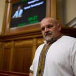 «Я в стосунках»: Вірастюк після розлучення зробив заяву та показав нову обраницю