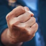 Українських волонтерів побили у центрі Праги