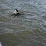Сховати кінці у воду не вдалося: чоловік намагався дістатися Румунії на підводному скутері