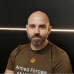 «Якщо тобі випав жереб прожити війну в тилу, це означає лише те, що ти живеш у борг», — Павло Казарін