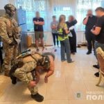 Ошукали військових ЗСУ на 46 млн грн: Національна поліція викрила міжнародне…