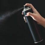 Навіщо деякі «продумані» водії наносять лак для волосся на автомобільні номери