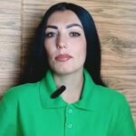 Не гайте час, і за три тижні будете збирати врожай: фермерка-красуня порадила, що можна посіяти на дачі у серпні