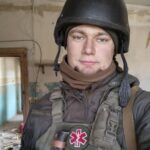 Змушували носити військову форму навиворіт: навіть в полоні військовий медик витягав осколки з тіл поранених побратимів