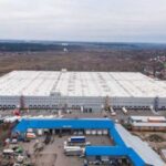 Зруйнований склад пiд Києвом вiдновлять у двi черги