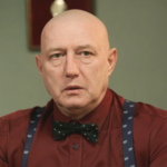 «Тягав мішки з піском, будував барикади»: зірка «Дільничного з ДВРЗ» та «Розтин покаже»…