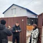 Командир військової частини змушував солдатів будувати будинки своїм родичам, погрожуючи…