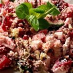 Салат з куркою, буряком та кус-кусом: для тих, хто слідкує за фігурою