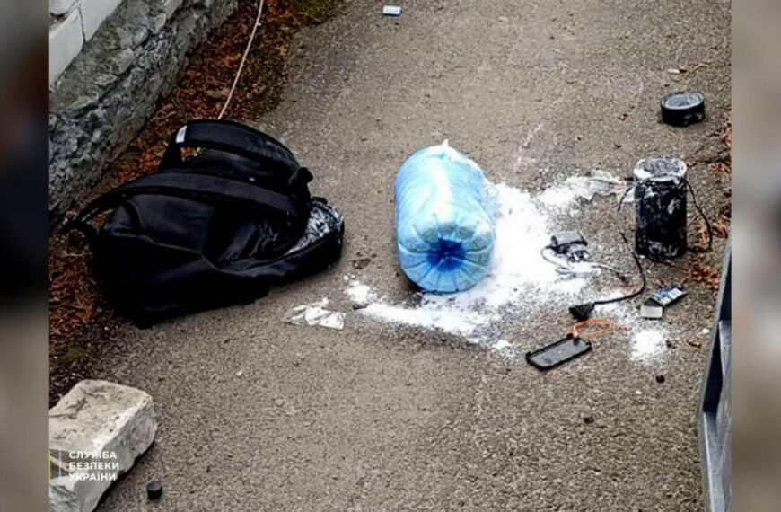 Шантажували «голими» фото: росіяни завербували…