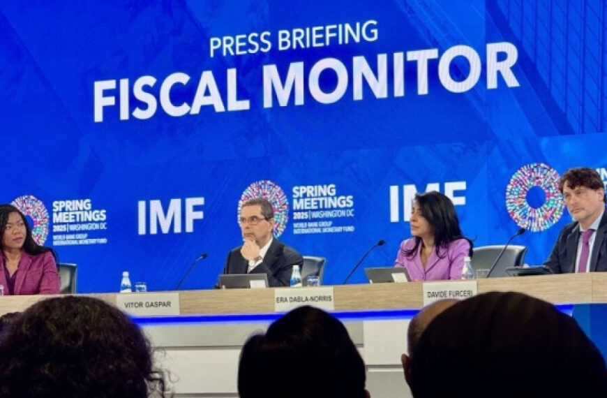 МВФ прогнозує зростання загального держборгу України цьогоріч до 110%