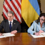 США мають право вирішувати, хто купуватиме українські ресурси