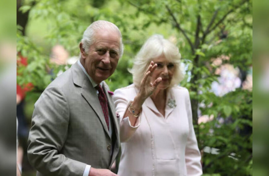 Батько принців Вільяма та Гаррі Чарльз…