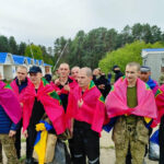 Додому в результаті обміну повернулося понад 200 українських полонених (фото, відео)