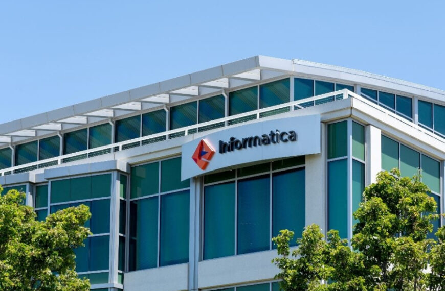 Salesforce придбає платформу управління даними Informatica за $8 млрд