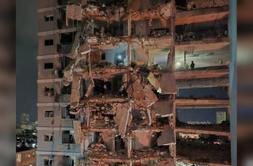 П’ятеро українців, у тому числі троє…