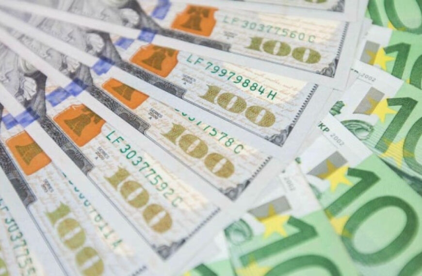 Курси долара та євро на понеділок 30 червня