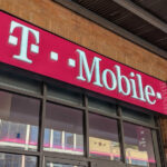 SoftBank залучив $4,8 млрд від продажу акцій T-Mobile