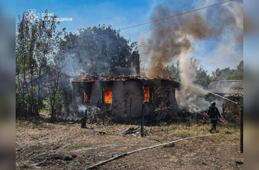 Росіяни обстріляли села на Харківщині, коли місцеві жителі зібралися для отримання гуманітарки: є жертви (фото)