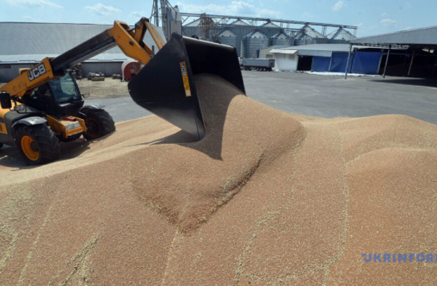 Через відсутність українського зерна польські перевізники зазнають збитків
