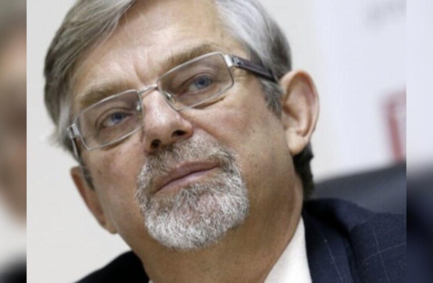 «Насправді Пекін хоче руками та кров'ю України нескінченно послабити путінську росію», — Віктор Небоженко