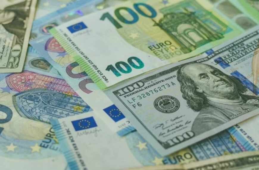 Курси долара та євро на вівторок 8 липня