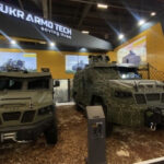 Україна представила на IDEF 2025 у Стамбулі броньовані авто «Гюрза-2»…