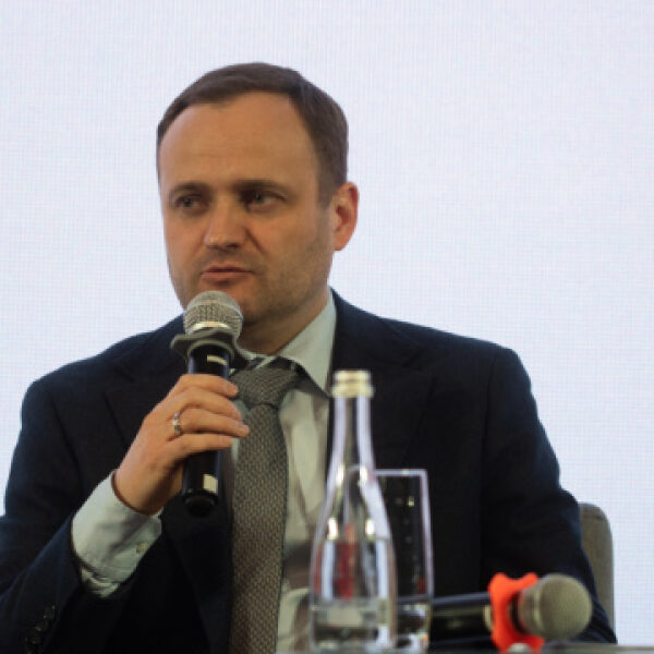 Європейські партнери готові вкласти в проєкт муніципального орендного житла $400 мільйонів – Кулеба