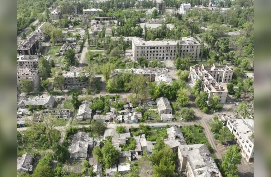 Що відбувається у Часовому Яру: експерт розповів про ситуацію в місті та чому окупанти збрехали, що взяли його