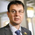 Виплати під загрозою? Гетманцев відповів, чи можуть у вересні затримувати зарплати та пенсії