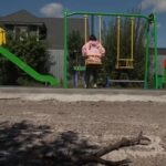 «Нас готували до війни», – каже український підліток, якого забрали…