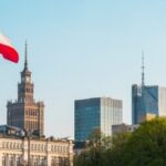 Польща змінює напрямок трудової міграції: все більше поляків повертаються з…