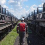 “Запоріжсталь” закликає “Укрзалізницю” утриматися від збільшення тарифів для збереження експорту