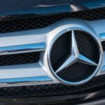 Прибуток Mercedes-Benz впав на 70% у III кварталі.