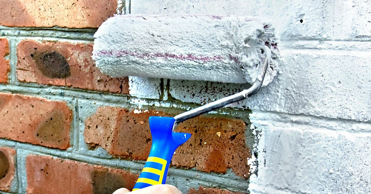 Як часто треба фарбувати фасад будинку: корисні поради