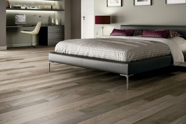 Як вибрати ламінат за класом зносостійкості: практичні рекомендації