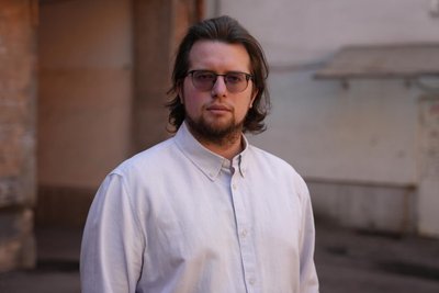 "Дайте мені 500 тисяч, я почну роботи": жителі Дніпропетровщини три місяці не можуть отримати гроші за "єВідновленням"