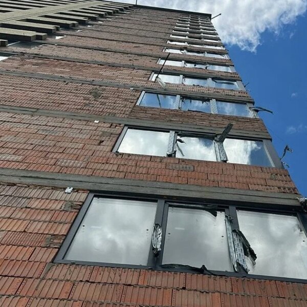У Львові троє будівельників упали з висоти 15 поверху