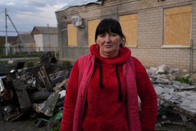 "Дайте мені 500 тисяч, я почну роботи": жителі Дніпропетровщини три місяці не можуть отримати гроші за "єВідновленням"