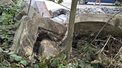 “Виглядає як самовільне захоплення території”: що кажуть про будівельні роботи поблизу цвинтаря&hellip;