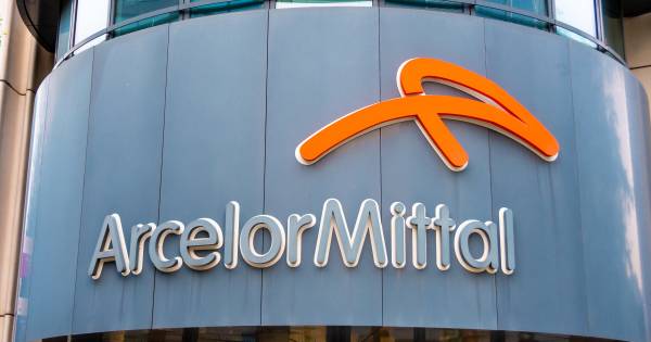 ArcelorMittal у першій половині року виготовив 27,6 млн тонн сталі