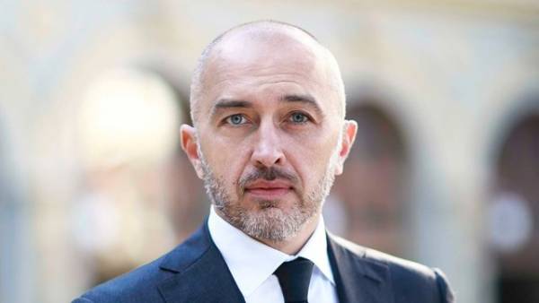 Голова Національного банку повідомив про швидке запровадження істотного комплексу валютних лібералізацій, зокрема для фізичних осіб.